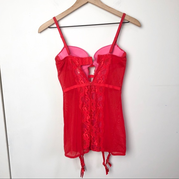 Victoria Secret Valentine’s Corset - Picture 7 of 8